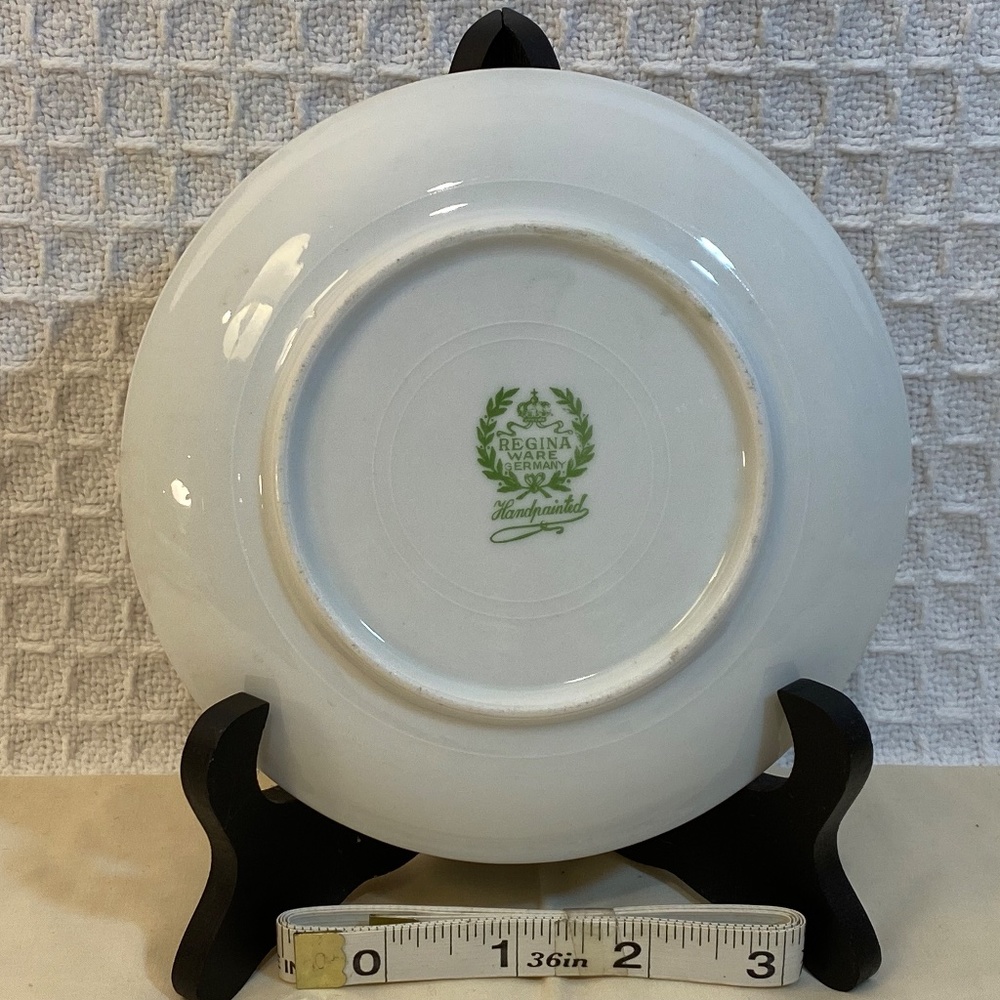 Designer Plate - Picture 2 of 2